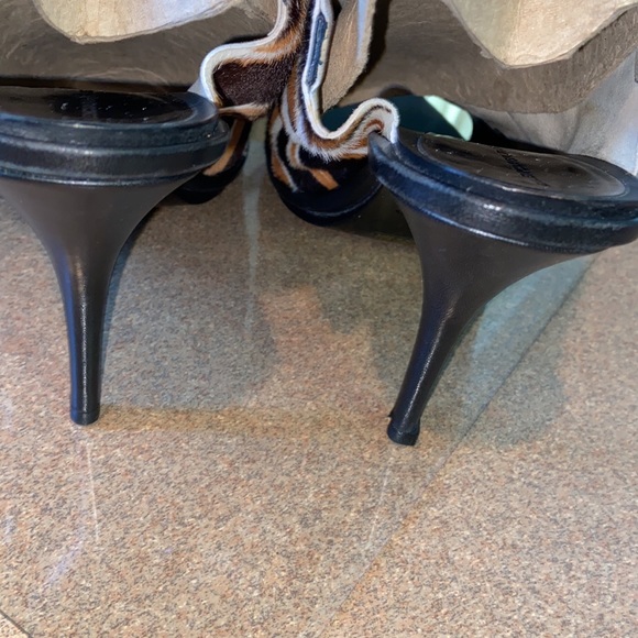 Balenciaga Calf Hair Glove Mules - Picture 11 of 16